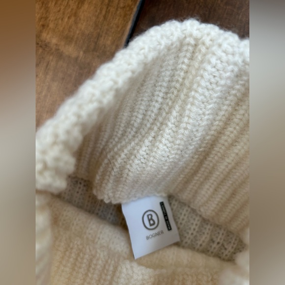 Bogner Size Small Sweater - Picture 6 of 9